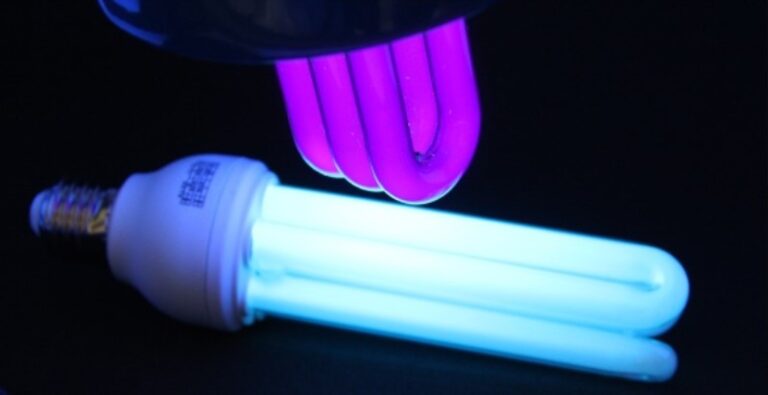 La Luz Invisible: Tubos Fluorescentes Ultravioleta para Desinfección e Inspección
