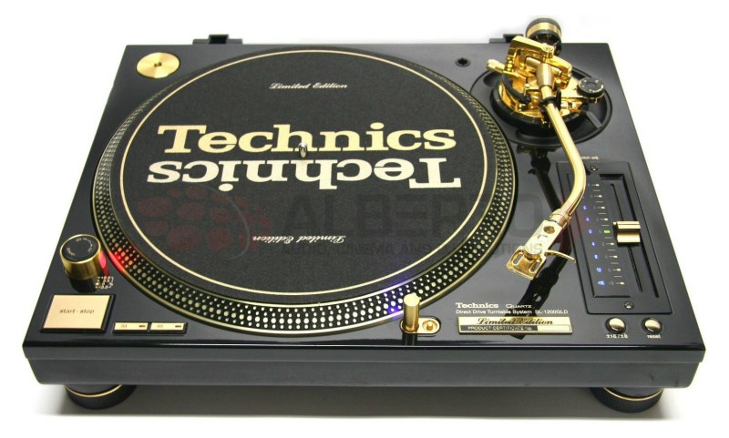 Technics SL-1200MK2: Platos icónicos para DJs